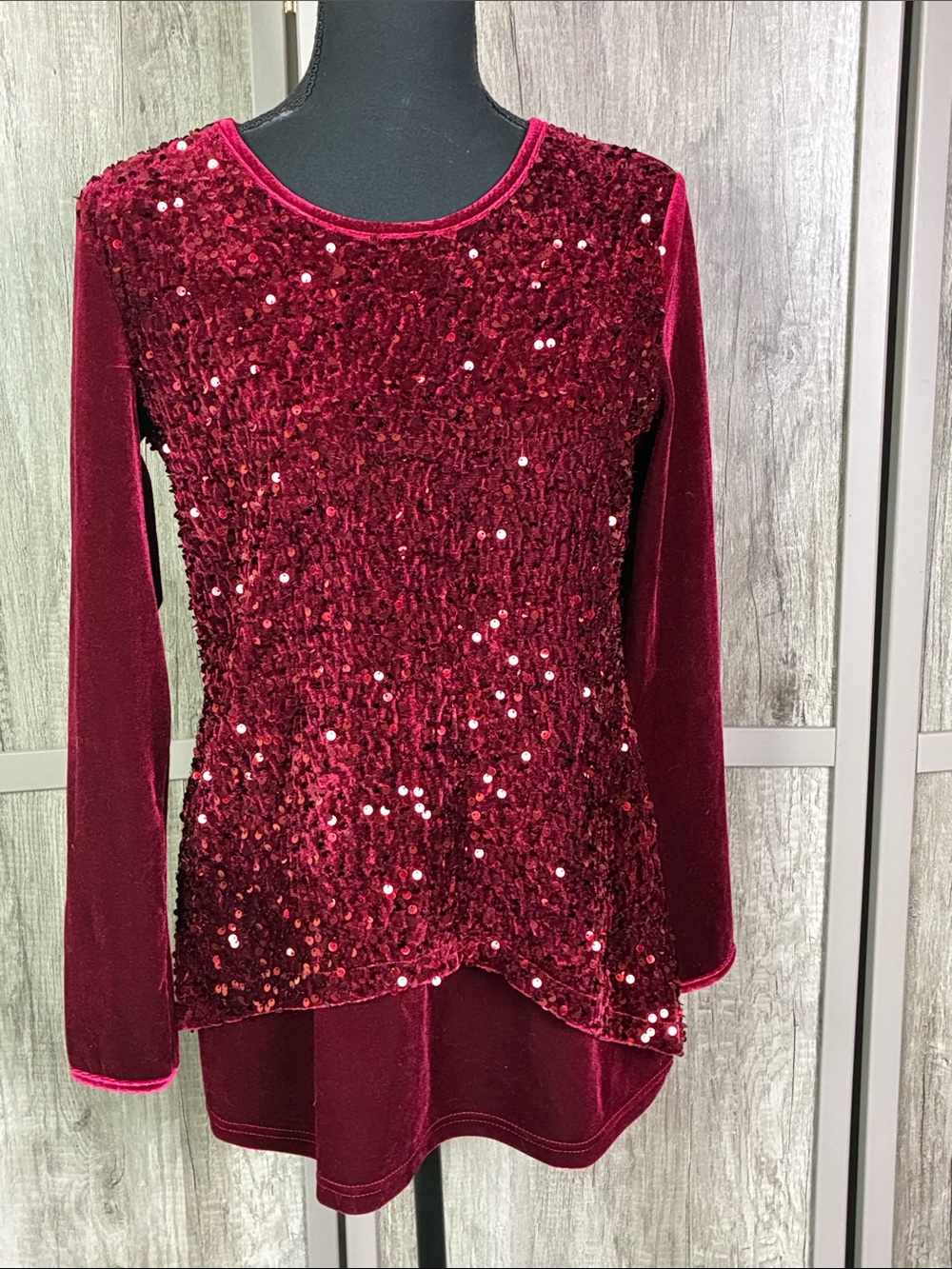 Red Velvet Sequin Long-Sleeve Tunis Top Women's S